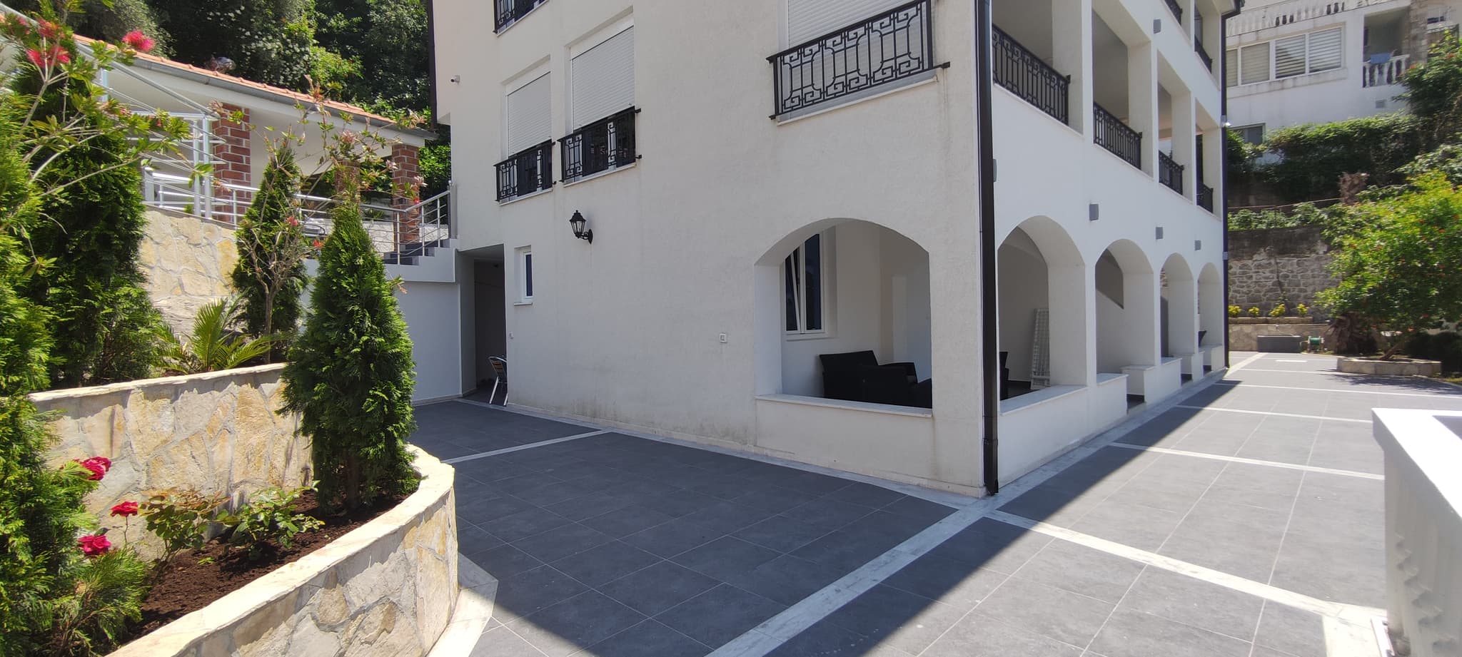 Apartment in Sveti Stefan - Photo 4