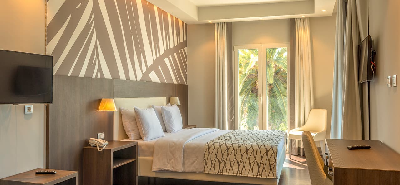 Hotel in Tivat - Photo 2